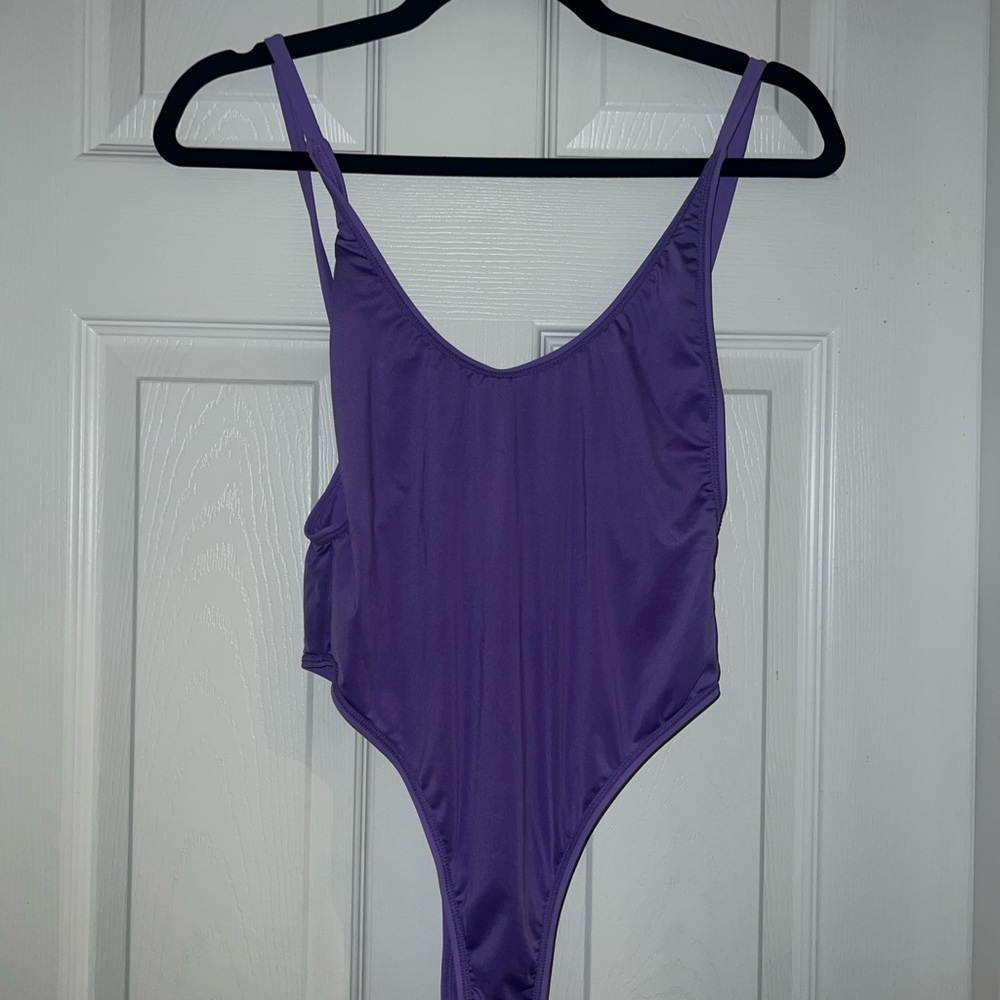 Fabletics NOA SEXY ONE PIECE SWIMSUIT